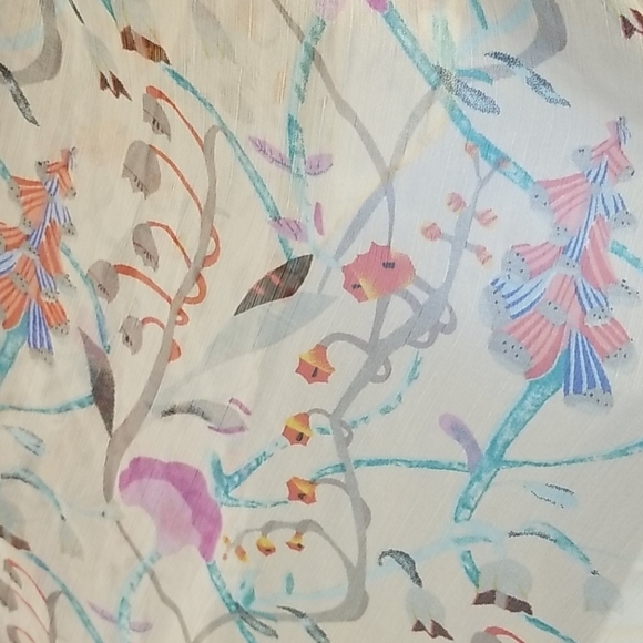 💕MONSERAT DE LUCCA💕 100% Viscose Floral Scarf - Picture 4 of 8